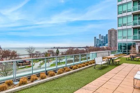 1910 Lake Shore Boulevard W Toronto ON M6S 1A2