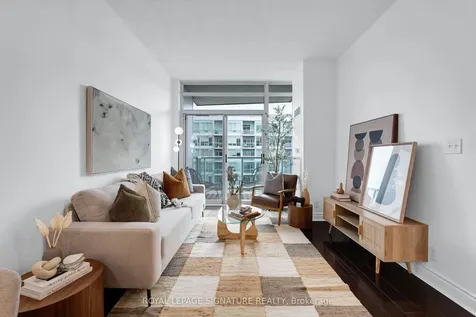 1910 Lake Shore Boulevard W Toronto ON M6S 1A2