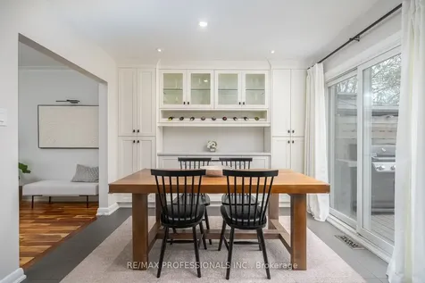4 Edilou Drive Toronto ON M8W 4B2