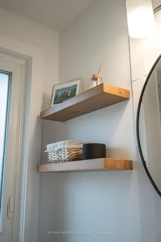 4 Edilou Drive Toronto ON M8W 4B2