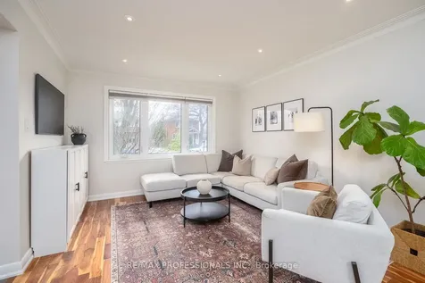 4 Edilou Drive Toronto ON M8W 4B2