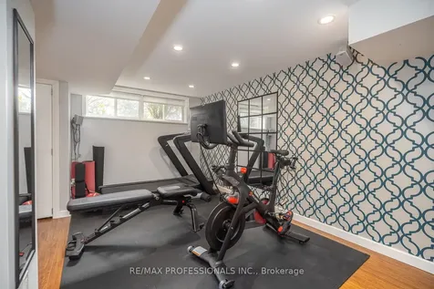 4 Edilou Drive Toronto ON M8W 4B2