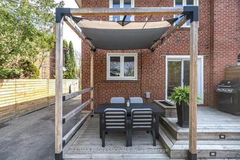 4 Edilou Drive Toronto ON M8W 4B2