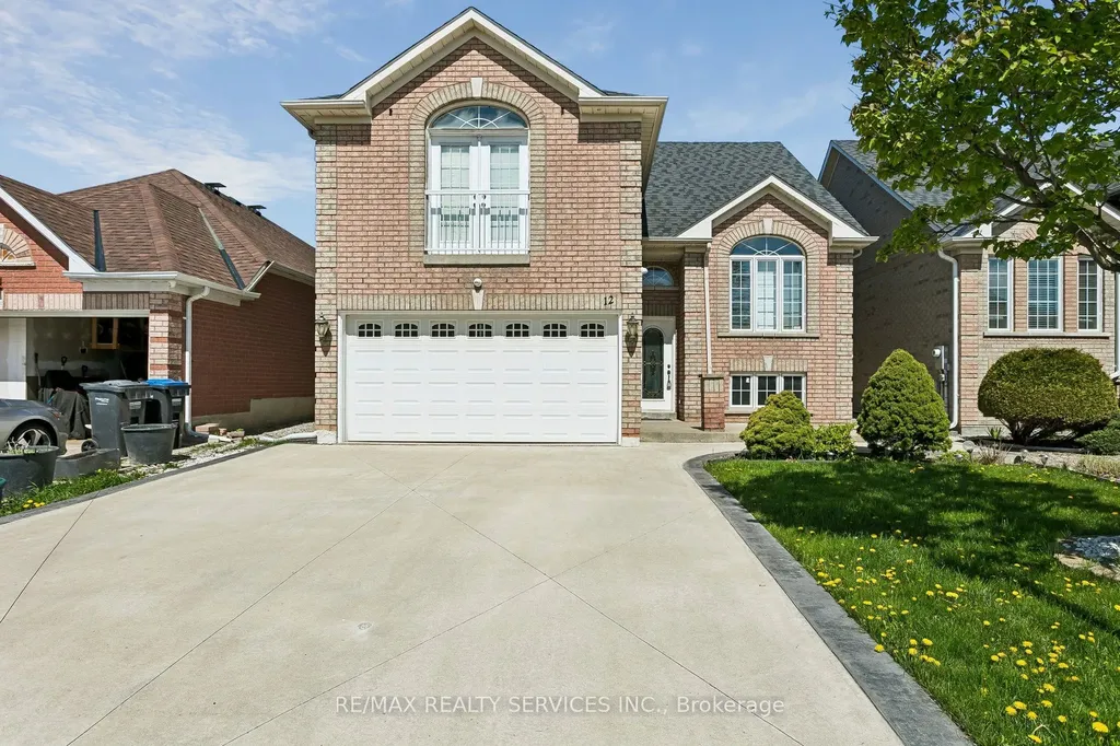 12 Goldie Avenue Brampton ON L7A 2C8