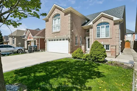12 Goldie Avenue Brampton ON L7A 2C8