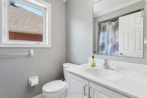 12 Goldie Avenue Brampton ON L7A 2C8