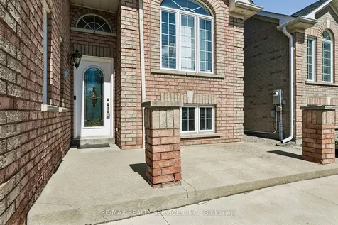 12 Goldie Avenue Brampton ON L7A 2C8