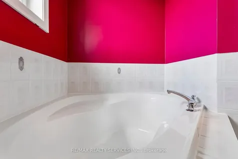 12 Goldie Avenue Brampton ON L7A 2C8