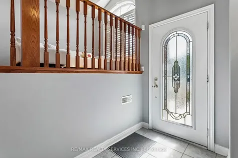 12 Goldie Avenue Brampton ON L7A 2C8