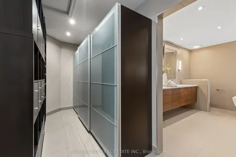 1159 Barnswallow Court Mississauga ON L5V 2J6