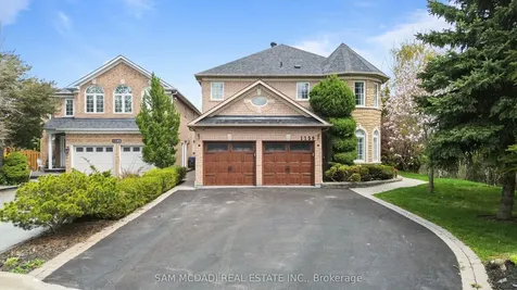 1159 Barnswallow Court Mississauga ON L5V 2J6