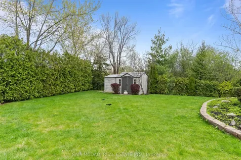 1159 Barnswallow Court Mississauga ON L5V 2J6