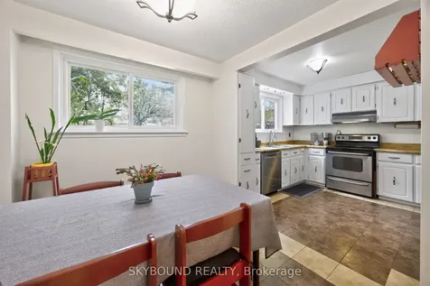 855 Flagship Drive Mississauga ON L4Y 2J5