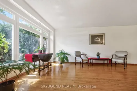 855 Flagship Drive Mississauga ON L4Y 2J5
