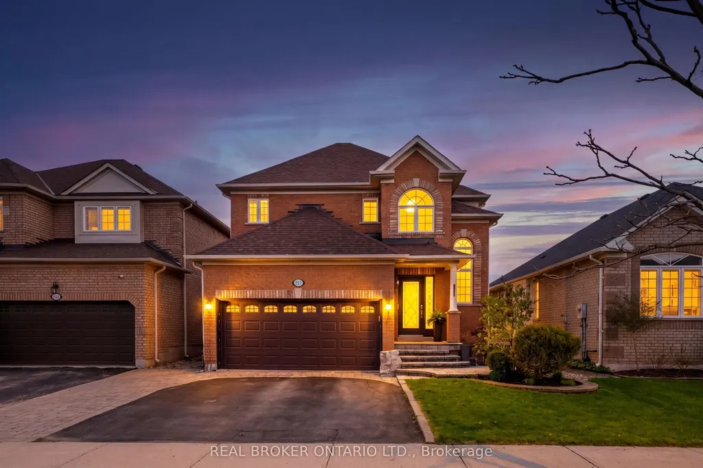 217 Ellis Crescent Milton ON L9T 6B5