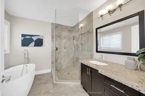 217 Ellis Crescent Milton ON L9T 6B5