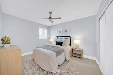 217 Ellis Crescent Milton ON L9T 6B5
