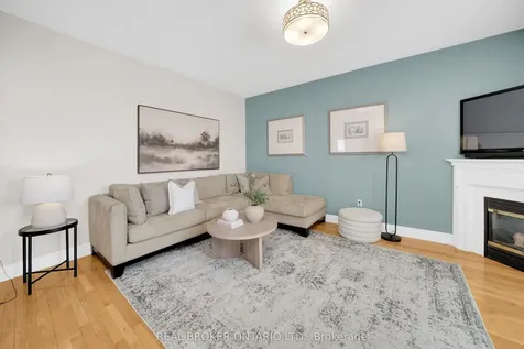 217 Ellis Crescent Milton ON L9T 6B5