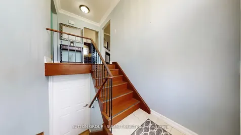 29 Fallowfield Road Toronto ON M9W 2W3