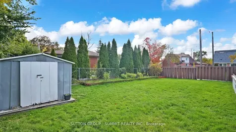 29 Fallowfield Road Toronto ON M9W 2W3
