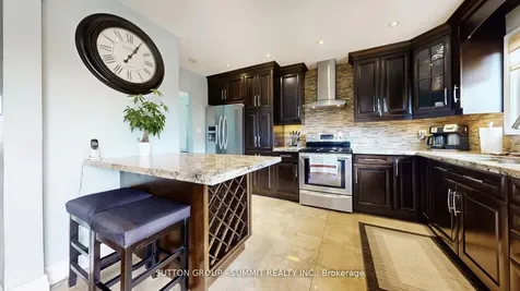 29 Fallowfield Road Toronto ON M9W 2W3