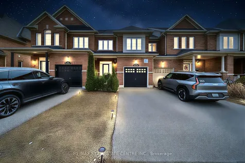 8 Munch Place Milton ON L9T 8K6