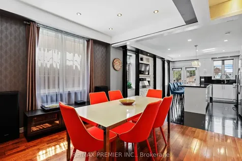 196 Blackthorn Avenue Toronto ON M6N 3H8