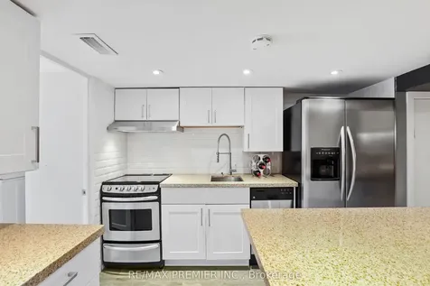 196 Blackthorn Avenue Toronto ON M6N 3H8