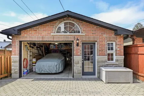 196 Blackthorn Avenue Toronto ON M6N 3H8