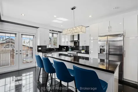196 Blackthorn Avenue Toronto ON M6N 3H8