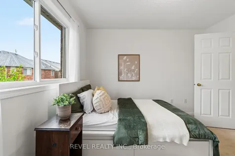 3832 Baycroft Drive Mississauga ON L5N 8J5