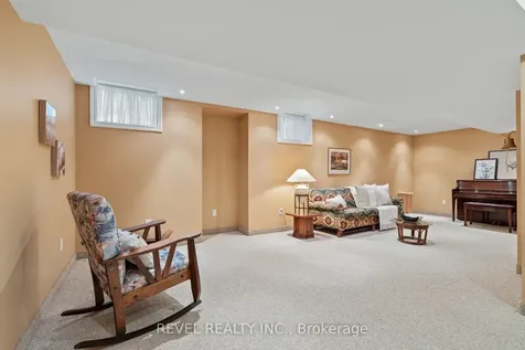 3832 Baycroft Drive Mississauga ON L5N 8J5