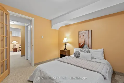 3832 Baycroft Drive Mississauga ON L5N 8J5