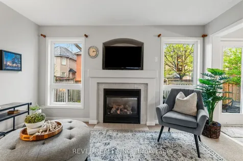 3832 Baycroft Drive Mississauga ON L5N 8J5