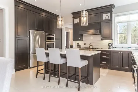 14 Canis Street Brampton ON L6X 2Y5