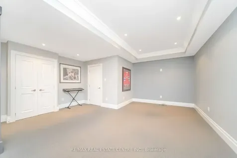 14 Canis Street Brampton ON L6X 2Y5