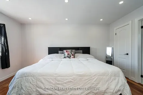 5535 Glen Erin Drive Mississauga ON L5M 6H1