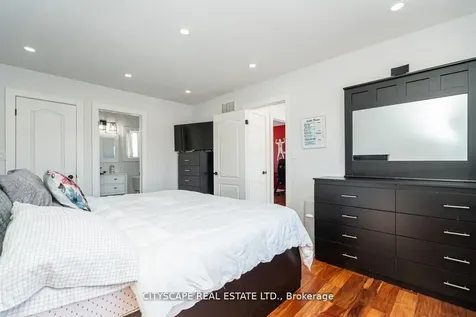 5535 Glen Erin Drive Mississauga ON L5M 6H1