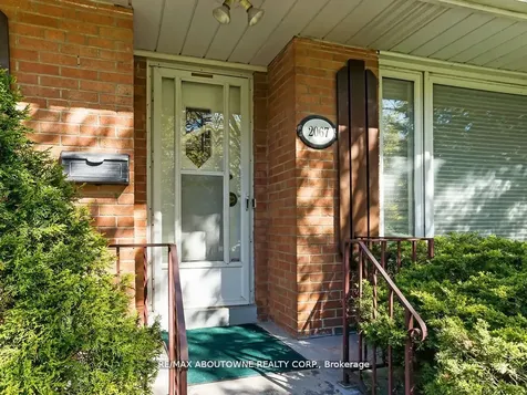 2067 Devon Road Oakville ON L6J 2N1
