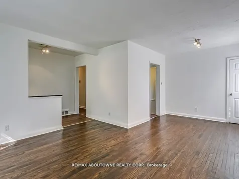 2067 Devon Road Oakville ON L6J 2N1