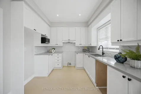 130 Yuile Court Brampton ON L6Y 5J5
