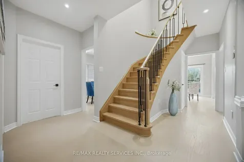 130 Yuile Court Brampton ON L6Y 5J5