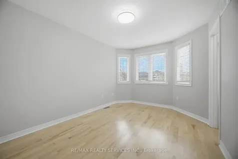 130 Yuile Court Brampton ON L6Y 5J5
