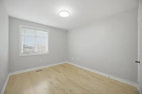 130 Yuile Court Brampton ON L6Y 5J5