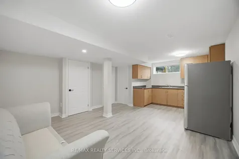 130 Yuile Court Brampton ON L6Y 5J5