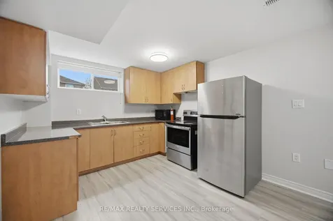 130 Yuile Court Brampton ON L6Y 5J5