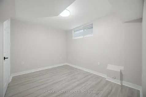 130 Yuile Court Brampton ON L6Y 5J5