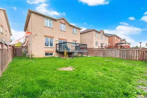 130 Yuile Court Brampton ON L6Y 5J5