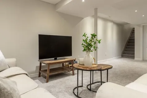 53 Dills Crescent Milton ON L9T 5P2