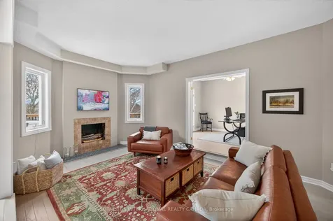 1777 Covington Terrace Mississauga ON L5M 3M5